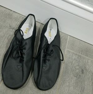 Size 6 jazz dance shoes Bloch